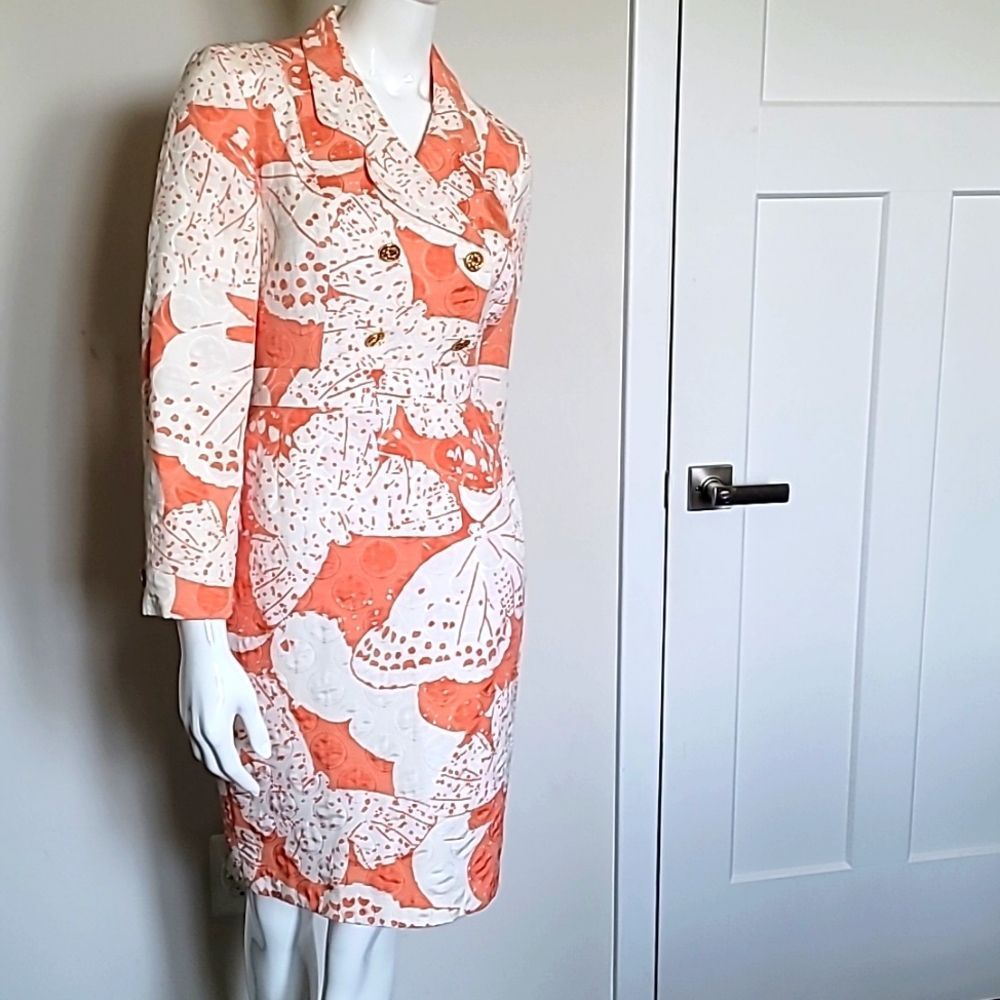 NWOT Vintage Louis Feraud Peach/orange and white skirt suit set